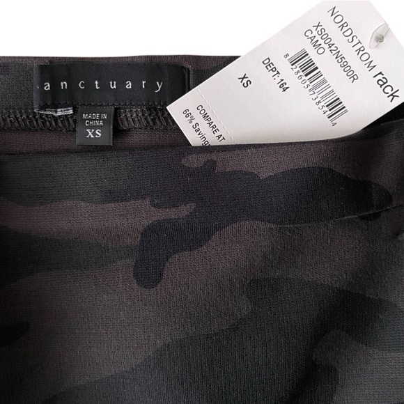 SANCTUARY dark camo bodycon stretch pencil skirt NWT size XS - Picture 2 of 4